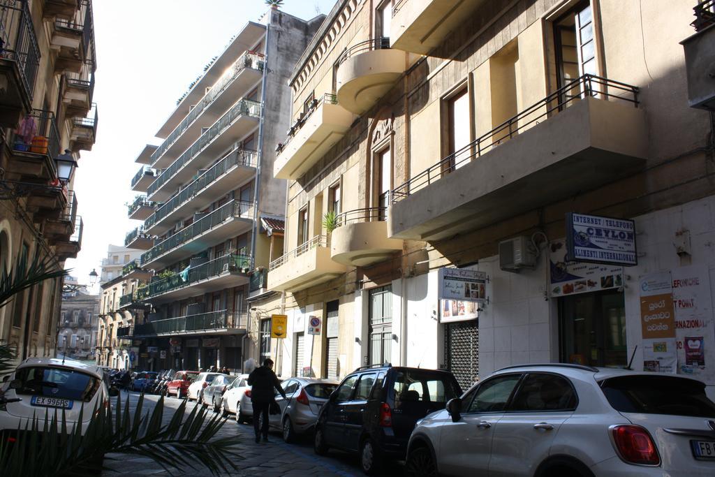 Domus Claudiae Apartment Catania Exterior foto